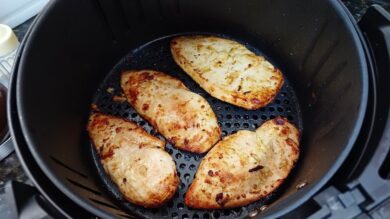 Peito de Frango Suculento na AirFryer